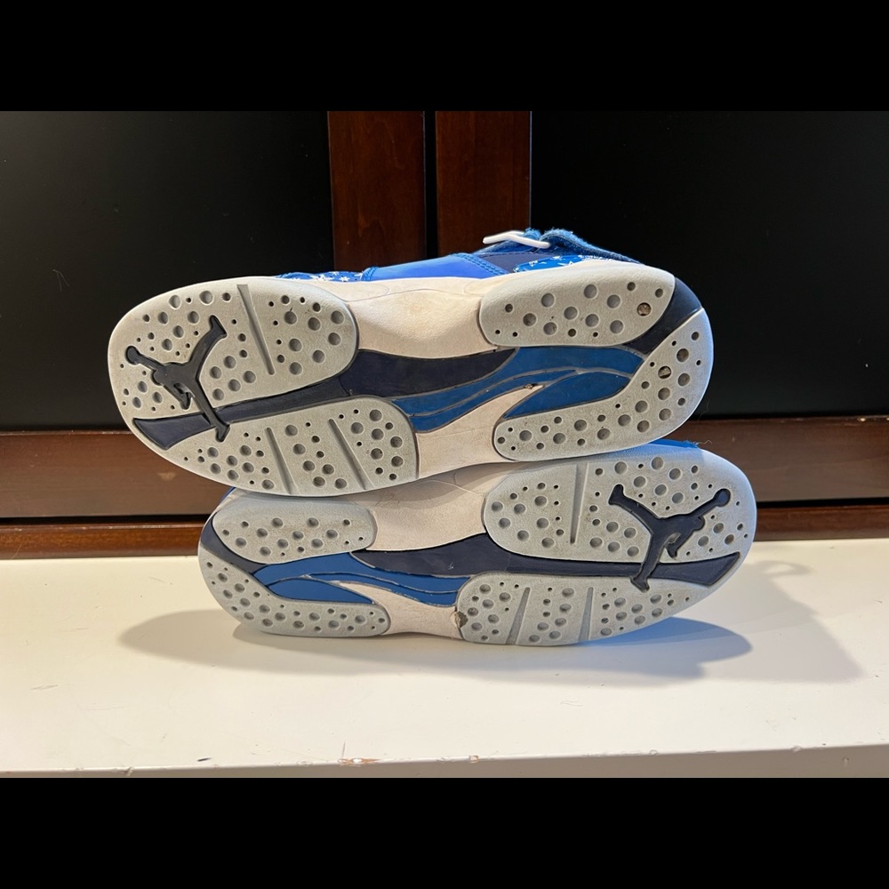 Jordan Retro 8 “Snowflake” - Picture 5 of 10